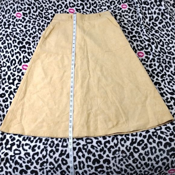 Ciao Sport Ltd Hannah Suede Belt Loop Vintage Skirt - Picture 8 of 16